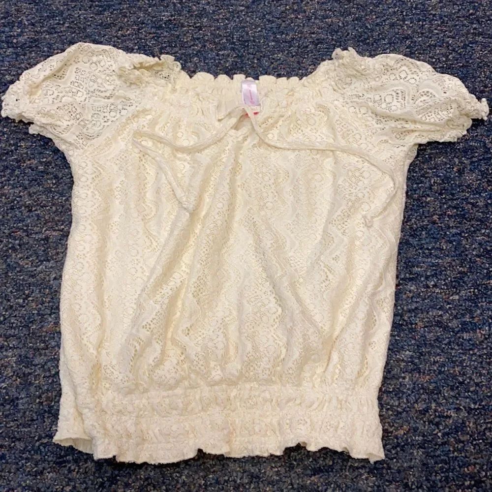 No Boundaries Peasant Top sz. L